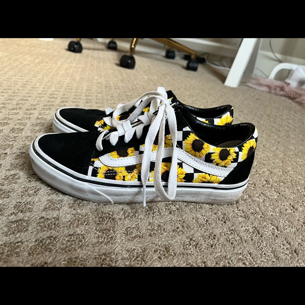 Custom vans size 7